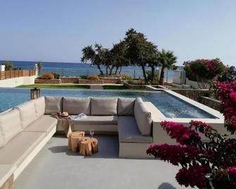Villa Del Nonno - Lardos - Pool