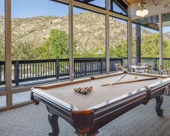 Riviera Oaks Resort & Racquet Club - Fernbrook