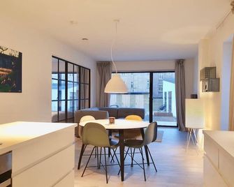 Fantastic Apartment w French Balcony - Aarhus