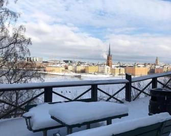 Dockside Hostel - Stockholm - Balcony
