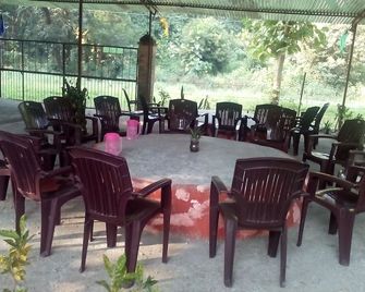 Corbett Tiger Retreat [ River Side, Musical Presence Of River, Wildlife, Birds] - Garjia - Ristorante