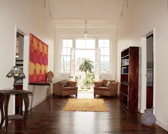 Mobay Kotch - Montego Bay - Living room