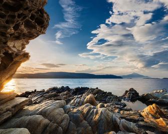 Sun Rise Hotel - Ammouliani