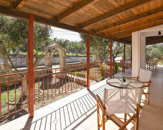 Mysa Nature Apartments - Tragaki - Balcony