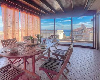 Beach House Roccalumera - Roccalumera - Balcone