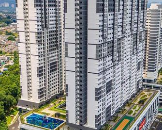 Comfy Cheras C180 Belakong Tradres Park 3br 2 Bath Room 2 Carpark - Cheras - Bâtiment