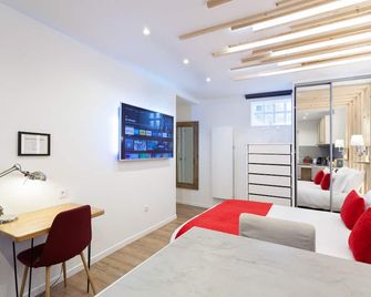 Les studios de la faisanderie - Chantilly - Bedroom