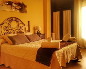 As Eiras Lires Hotel Restaurante - Cee - Bedroom
