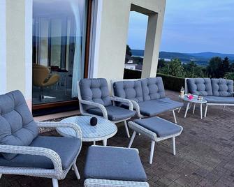 Luxury 10-Bed Villa With View Pool Playg - Horní Planá - Balcón