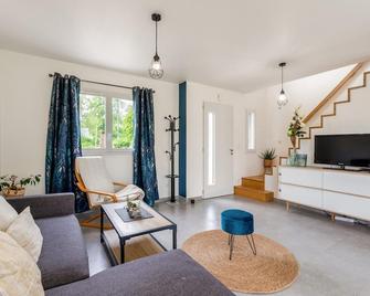 Cozy Home In Lyons-La-Forêt - Lyons-la-Forêt - Salon
