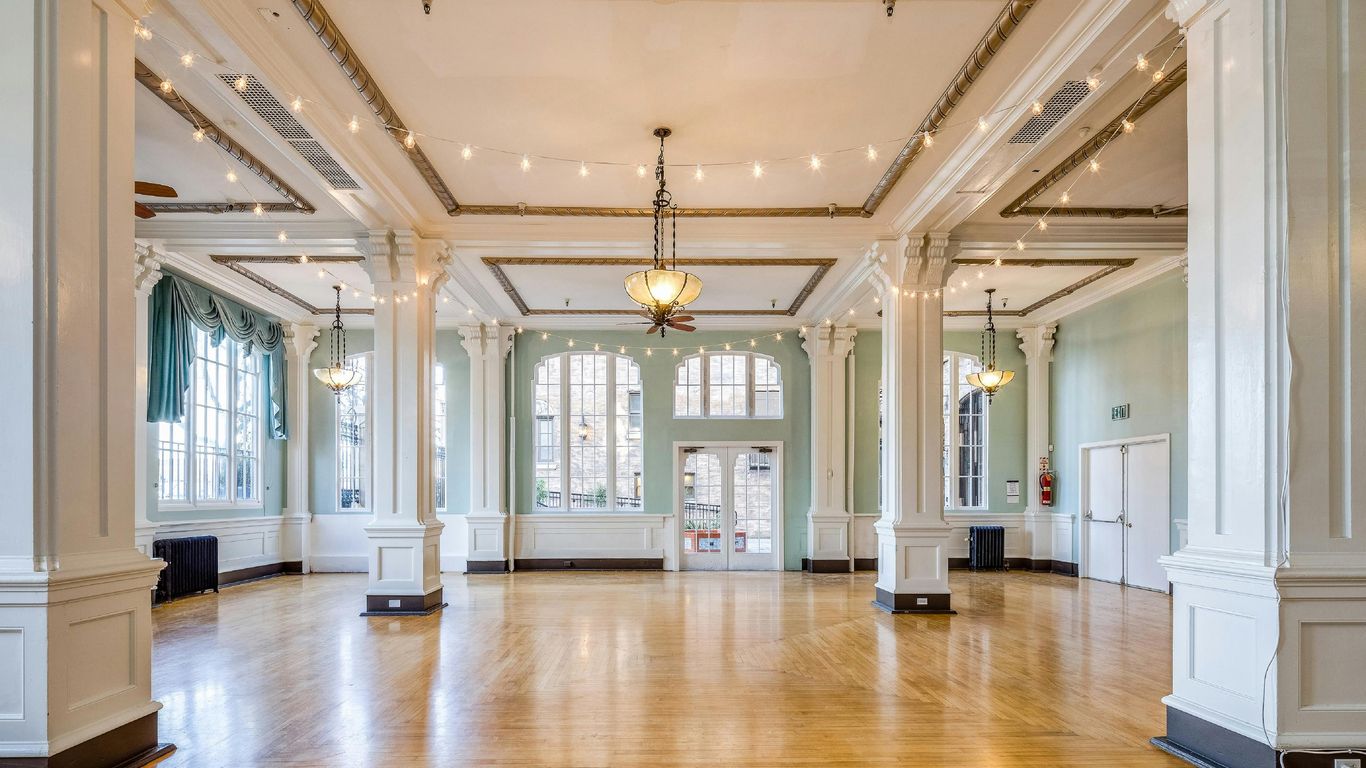 Hotel Petaluma, Tapestry Collection by Hilton