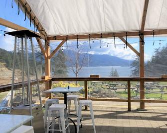 Adeles Bed and Breakfast - Snug Cove - Bowen Island - Balcony