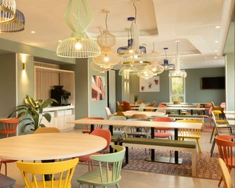 Hampton by Hilton Malaga Martiricos - Málaga - Restaurant