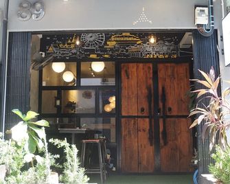 89 Bed & Studio Hostel - Phra Pradaeng - Lobby