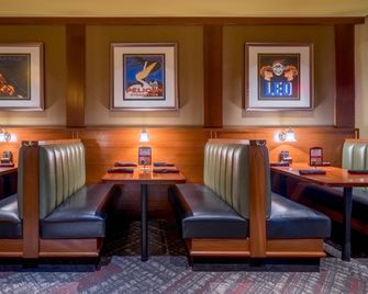 Crowne Plaza Dulles Airport By IHG - Herndon - Restoran