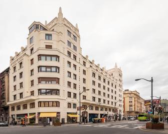 BYPILLOW Amari - Bilbao - Building