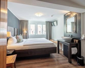 Hotel am Fischmarkt - Konstanz - Bedroom