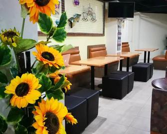 Sunday Hostel - Cebu City