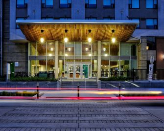 Residence & Conference Centre - Ottawa West - Ottawa - Edificio