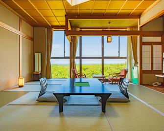 Seiko Grand Hotel - Oga - Comedor
