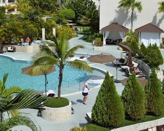 Lifestyle Royal Suites - Puerto Plata - Pool