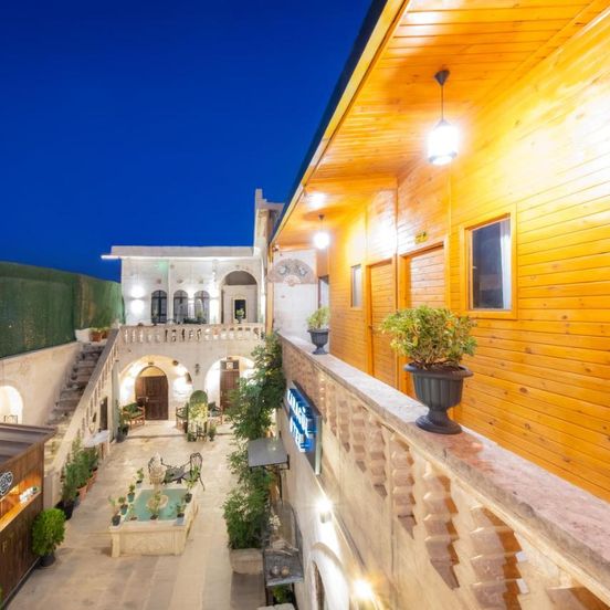 karagül otel image 1