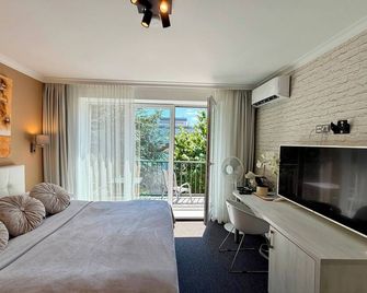 Grand Petit Hotel - Praga