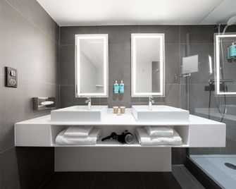 Novotel Suites Montpellier - Montpellier - Bedroom