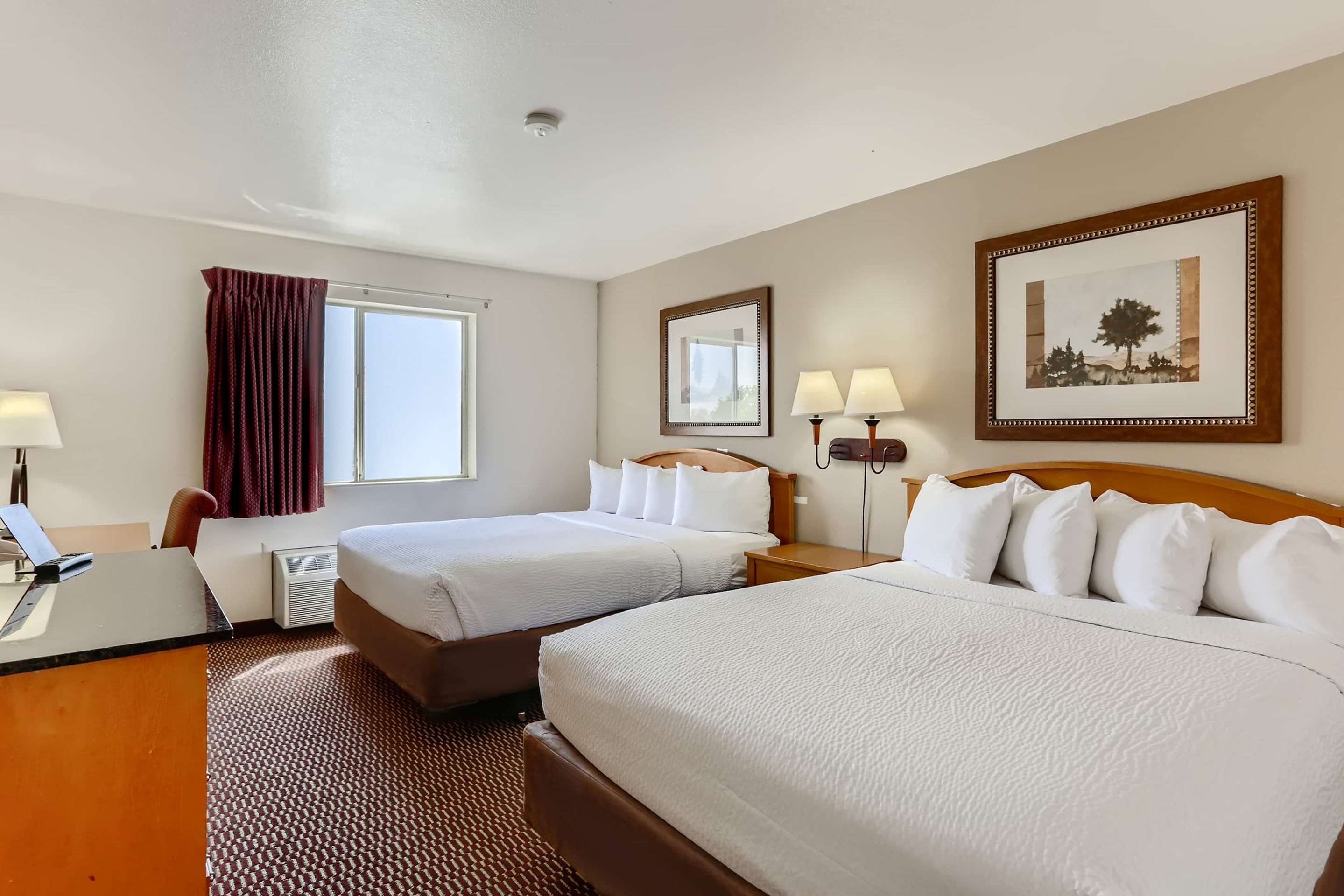 Baymont by Wyndham Loveland/Fort Collins Area thumbnail 2