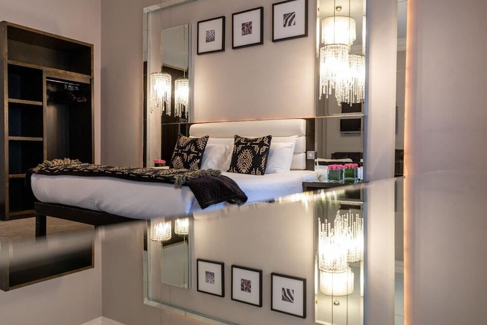 Zuni Restaurant & Boutique Hotel - קילקני