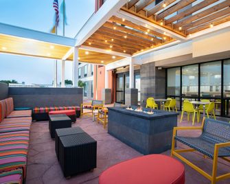 Home2 Suites by Hilton Roswell, NM - Roswell - Bygning
