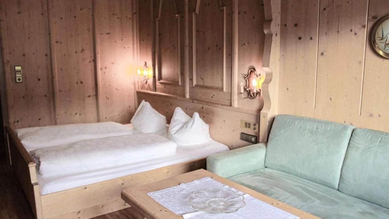 Hotel Pension Weiratherhof