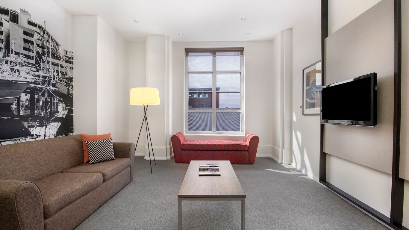 Mantra One Sandy Bay Road Hobart