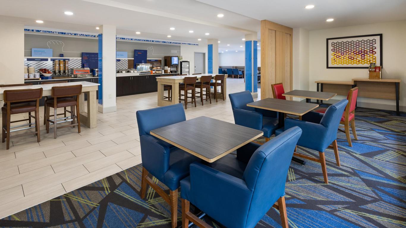 Holiday Inn Express Augusta Downtown By IHG