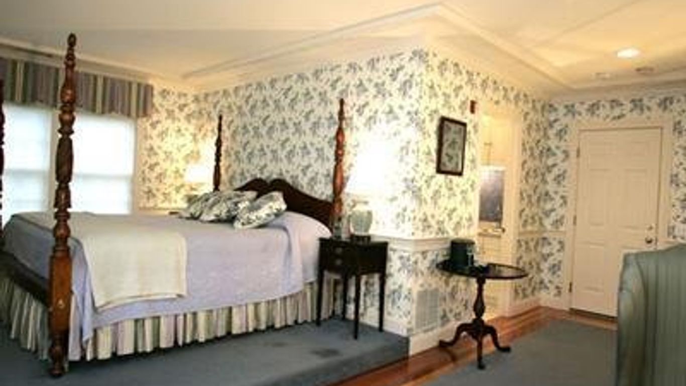 The Whalewalk Inn & Spa