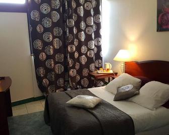 Boreve - Varennes-Vauzelles - Schlafzimmer