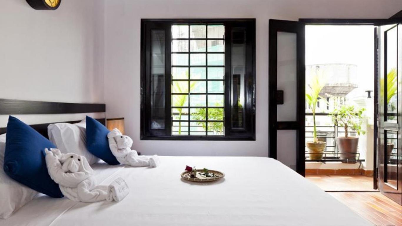 Cinnamon Hotel Saigon