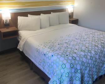 HomeTowne Studios by Red Roof Buffalo - Niagara Airport - Bowmansville - Habitación