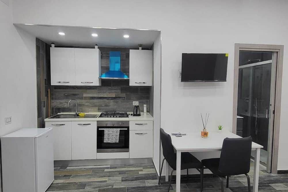 New Era Rooms - נאפולי - מטבח