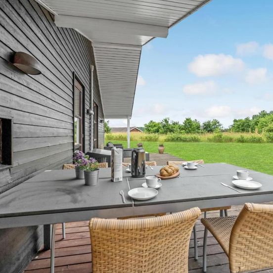 Stunning Home In Ejstrupholm With Wifi – Brande