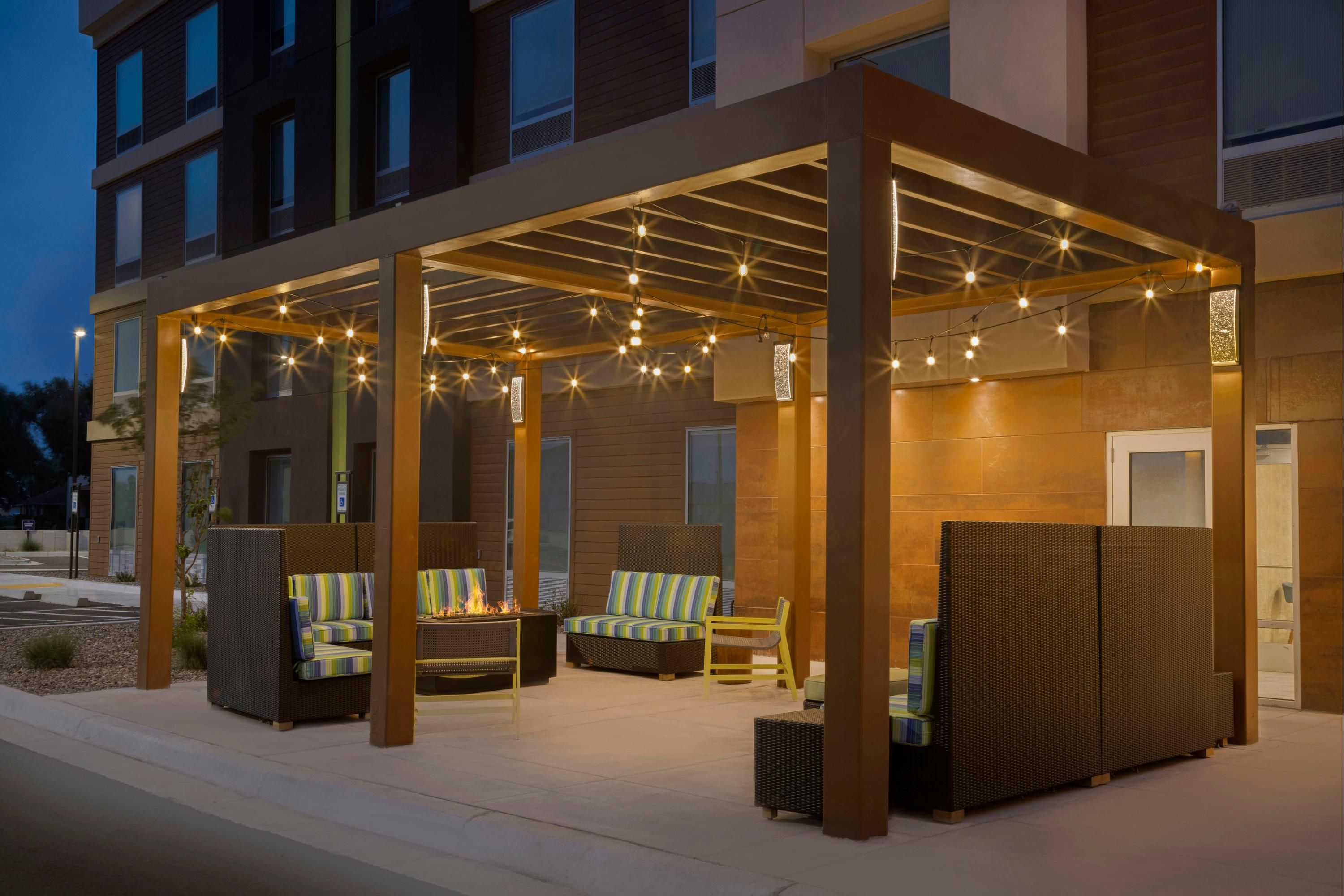 Home2 Suites by Hilton Clovis - Clovis - Patio