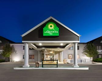 La Quinta Inn by Wyndham Sheboygan - Sheboygan - Gebäude