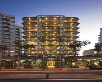 Key Largo Apartments - Maroochydore - Building