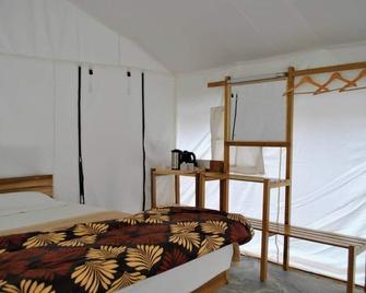Hail Himalayas - Shimla - Bedroom
