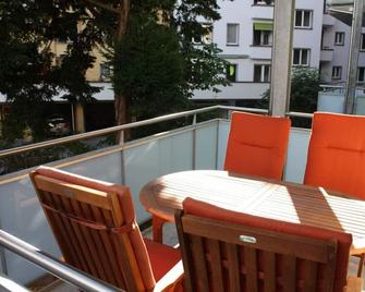 Very nice 2BD flat city center Enge - Wille 1 - ציריך - מרפסת