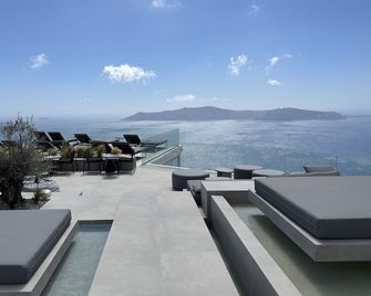 Rocabella Santorini Hotel & Spa - Imerovigli