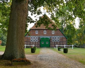 Apartment in a rural atmosphere - Neetze - Edificio