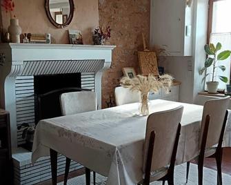 Mine D'ore Grand Gite De La Chouette D'o - Montbard - Dining room
