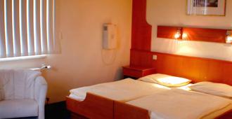 Hotel Aragia - Klagenfurt - Camera da letto