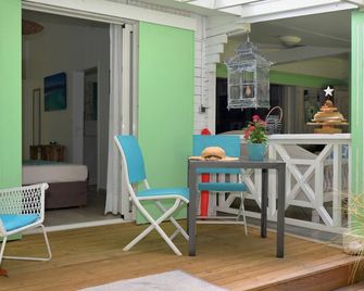 La Villa De La Plage - Saint-Paul - Patio